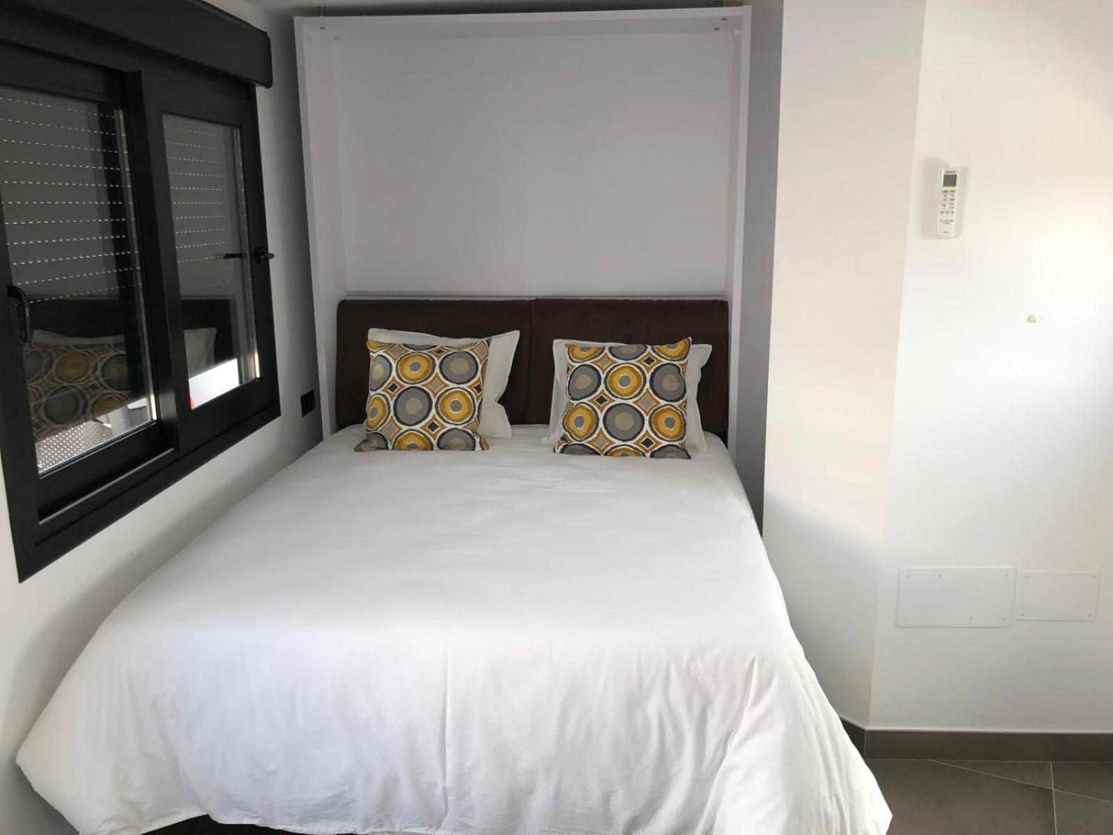 Apartamentos Kronox Nerja Bagian luar foto