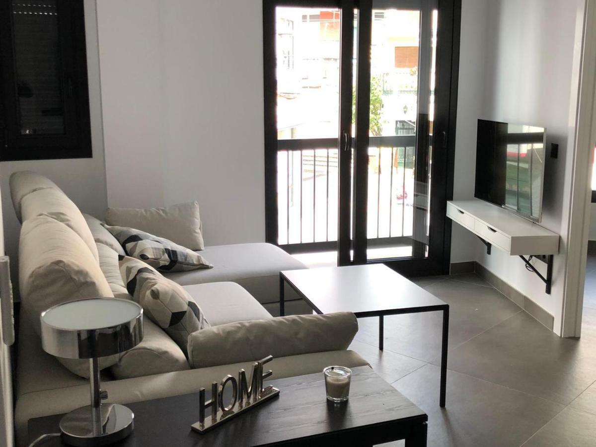Apartamentos Kronox Nerja Bagian luar foto